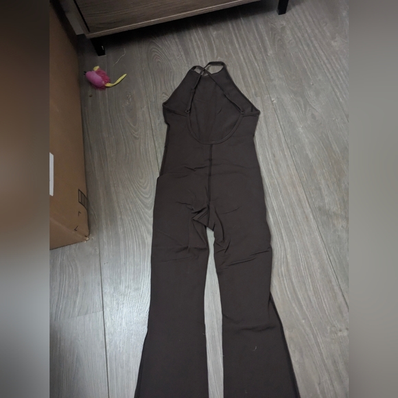 SOLD ⭐⭐Worn once, Leila flared jumpsuit in rich mocha brown xxs perf.cond - Picture 4 of 6